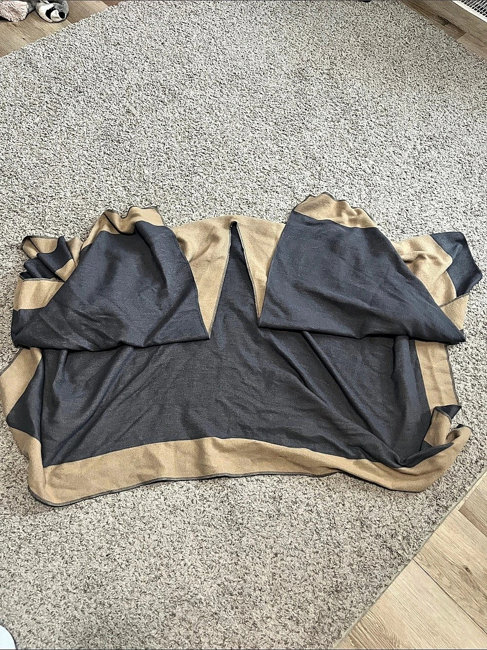 Color Block Cape in Gray & Brown Like New
